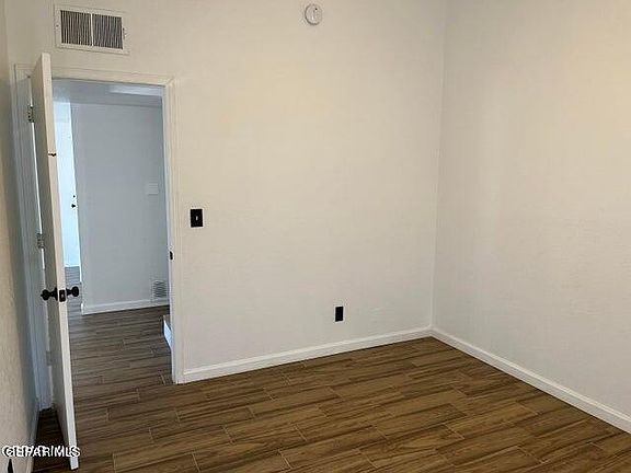 5th image of 11825 Prado Del Sol Dr