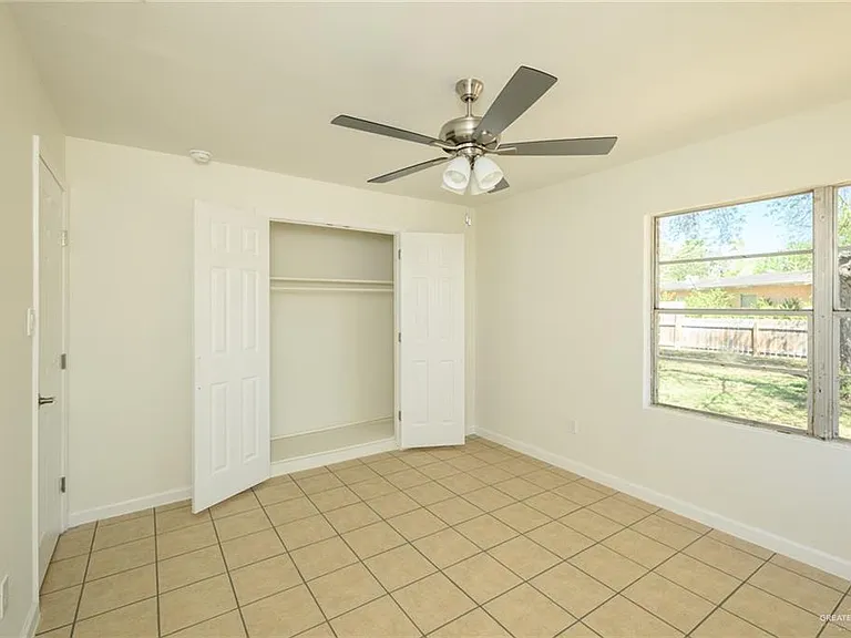 1823 Warren St — Photo 10
