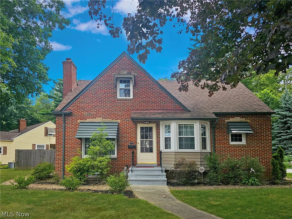 4355 Garwood Rd photo 1