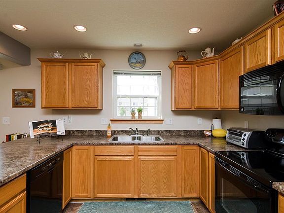 4th image of 127 Alydar Dr