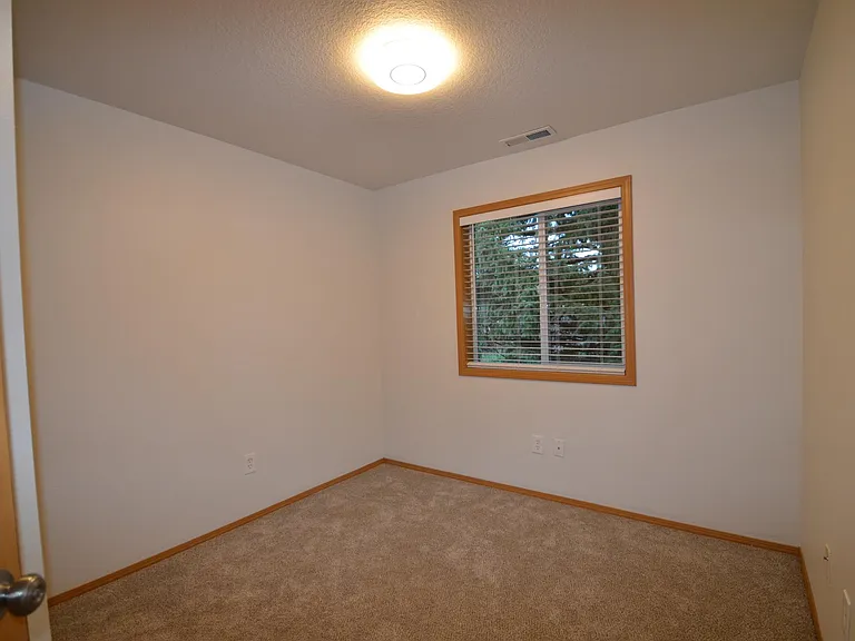 222 41st Ct #2 — Photo 16