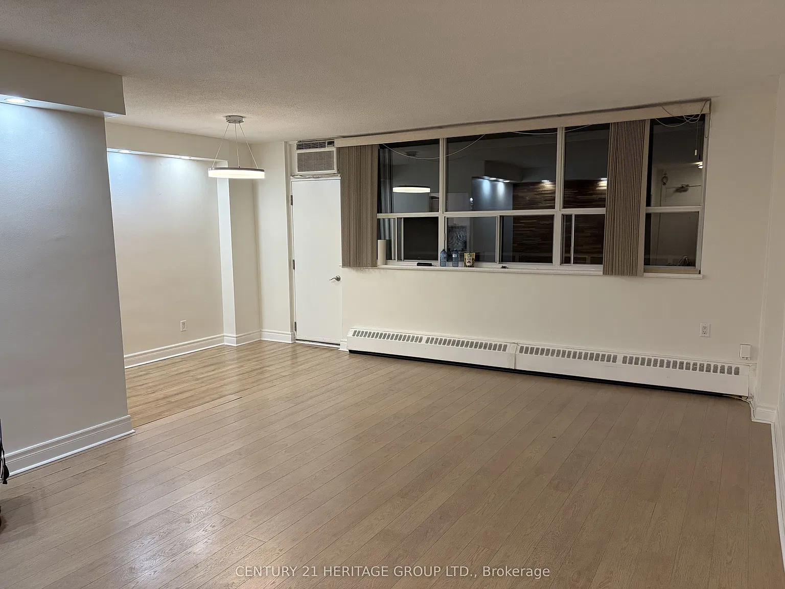 2 bed, $2,500 — Photo 4