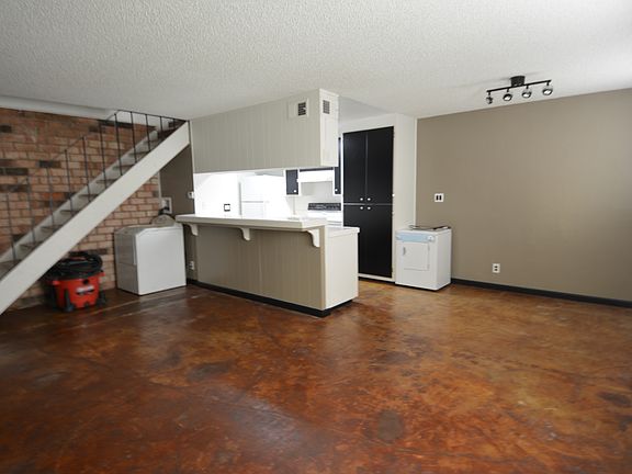 3rd image of 5642 Madison Ave APT 3