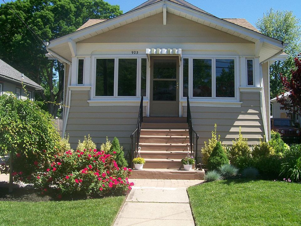 Front Exterior