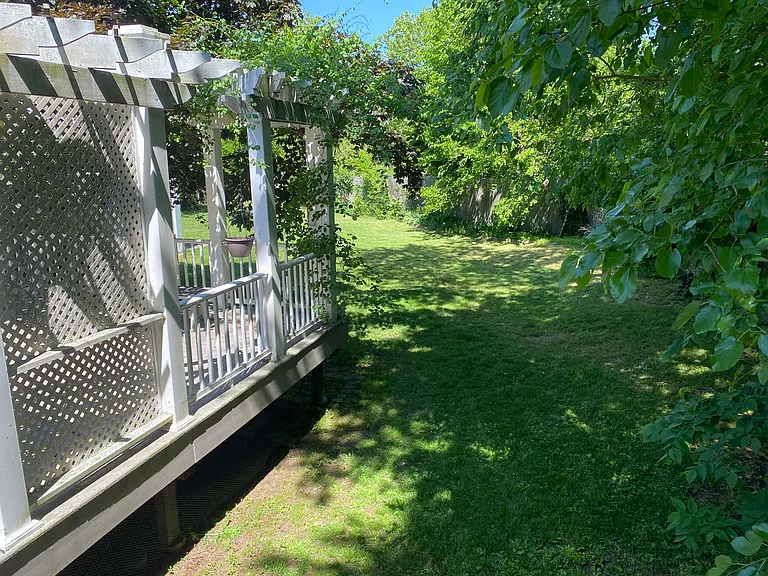 Side yard