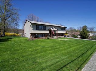11 Peter Bush Dr, Monroe, NY 10950