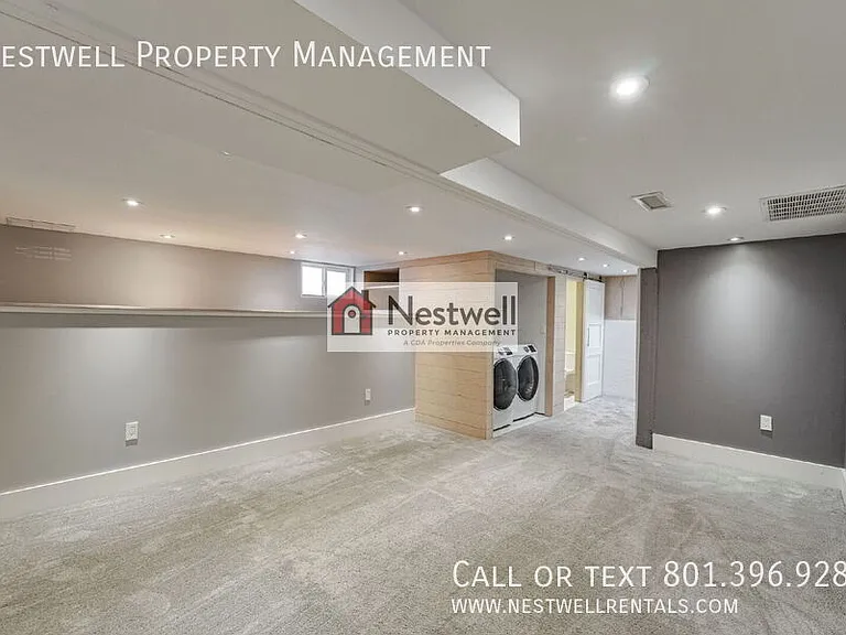 2471 S Douglas St — Photo 21