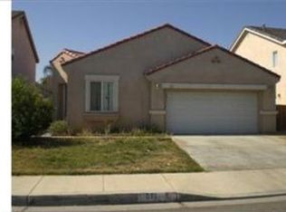 571 Shark St, Perris, CA 92571