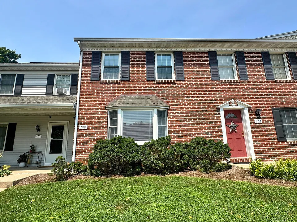 108 Bradford Dr