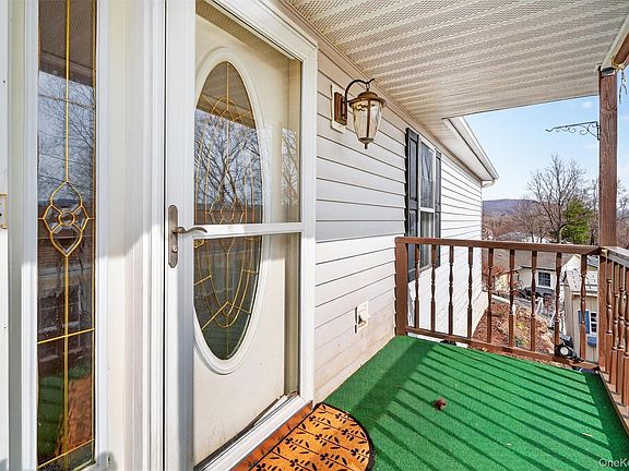 3rd image of 31 Thamsen Drive