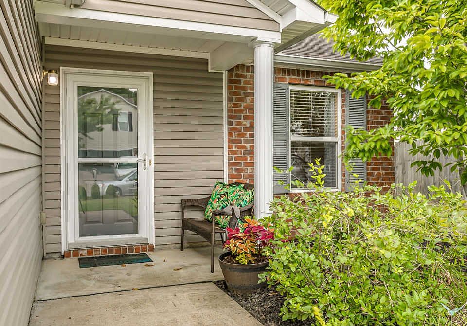 1st image of 4004 Randall Ln