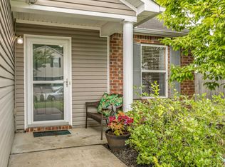 4004 Randall Ln, Thompsons Station, TN 37179