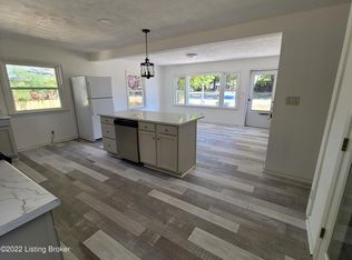 8230 Virginia Rd, Louisville, KY 40258