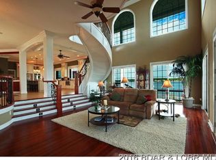 2061 Chimney Poin, Sunrise Beach, MO 65079
