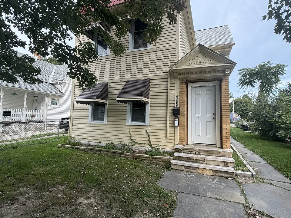 3295 W 54th St