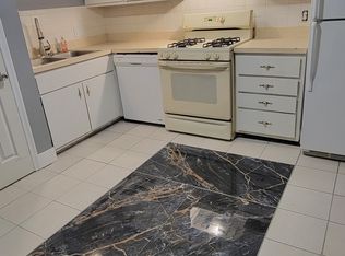 2219 Pestalozzi St APT C, Saint Louis, MO 63118