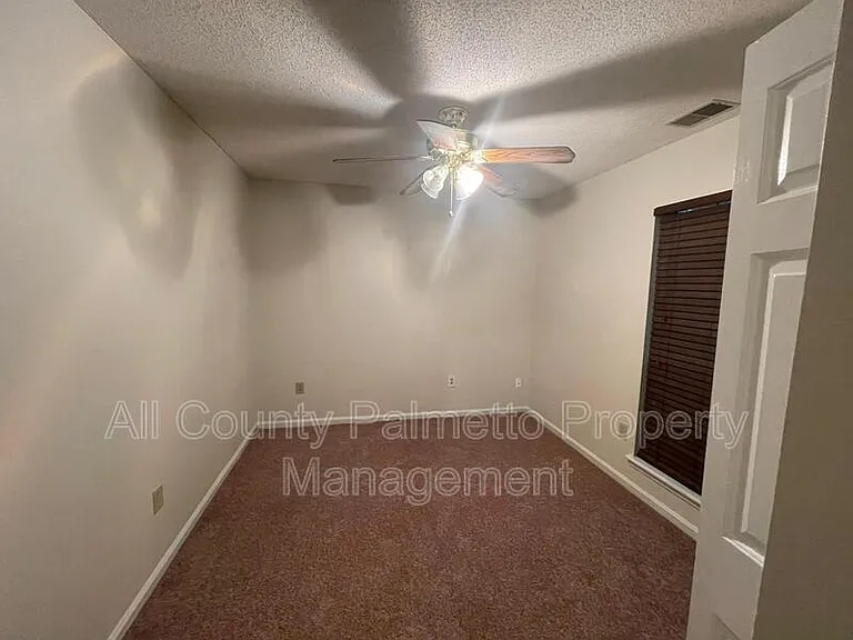 107 Persimmon Cir — Photo 9