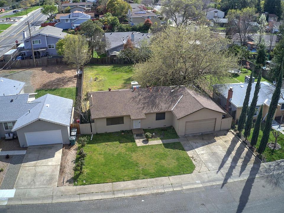 1st image of 8692 Char Ave