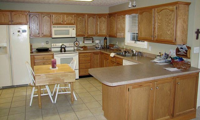 2nd image of 79 Friendship Dr