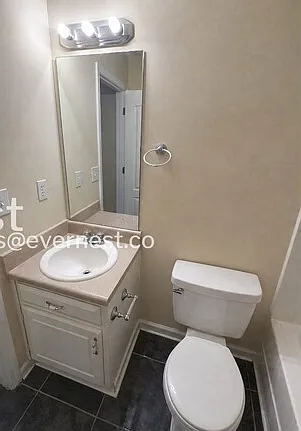 10718 Barberry Dr — Photo 26