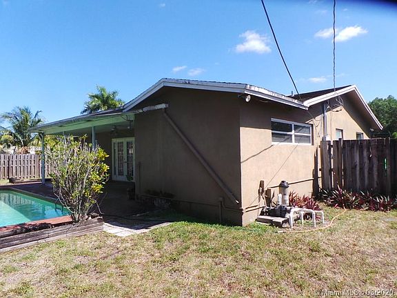 4th image of 11741 NW 29th St