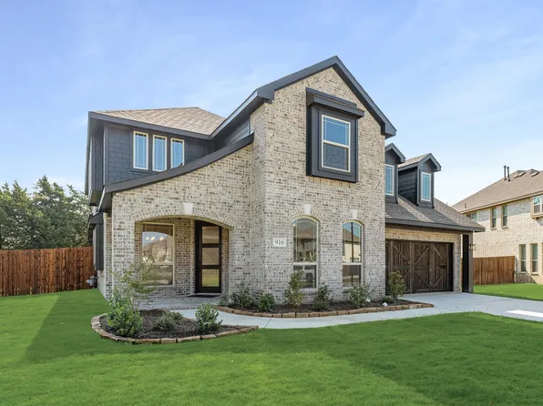 916 Bullard Dr, Desoto, TX 75115