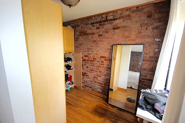 Rented by Landmark Realty & Management | media 8
