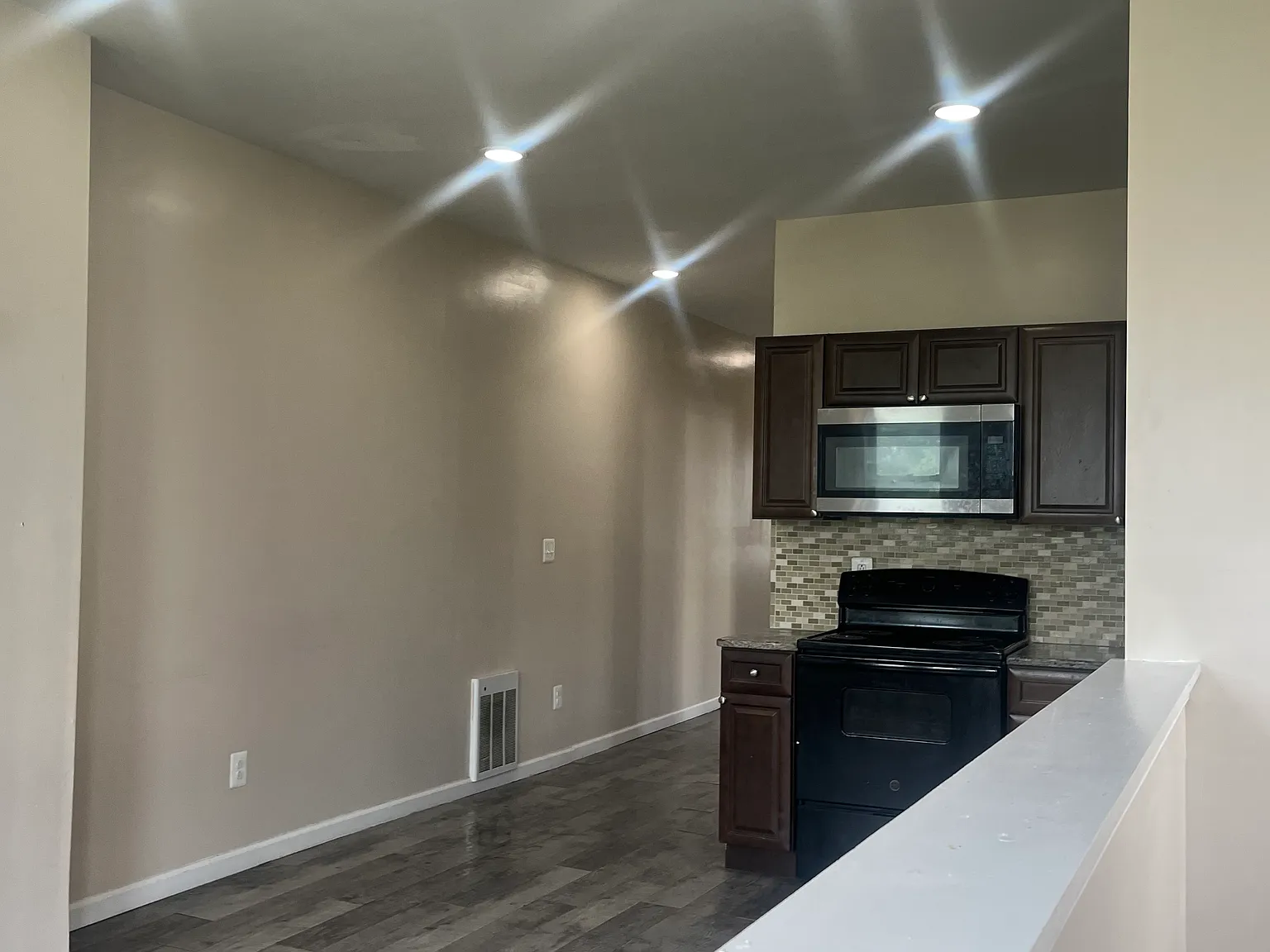 2 bed, $1,450 — Photo 3