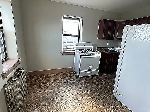 4th image of 3100 Atlantic Ave #4