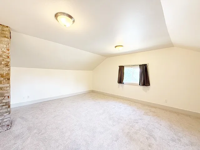 721 Pennsylvania Ave — Photo 20