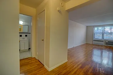 Rented by Hecht Group