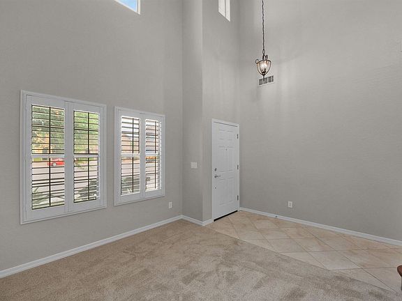 4th image of 28217 N 25th Gln