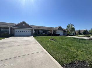 407 Larkspur Way, Sevierville, TN 37862