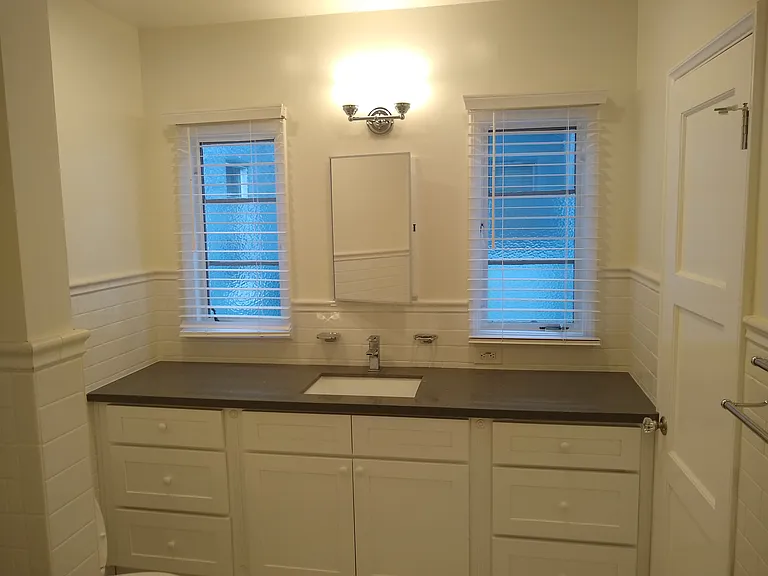 1228 S Longwood Ave #1228 — Photo 16