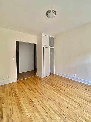 3rd image of 117 Christopher St APT 11