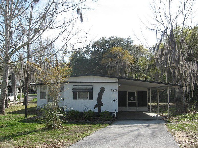 1st image of 13118 Lime Ave