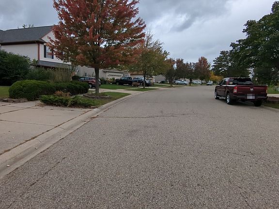 4th image of 5866 Cary Dr