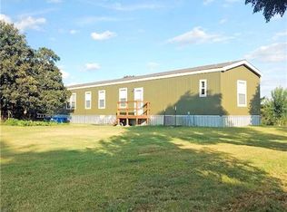 646 Merlin Ln, Dale, TX 78616