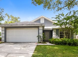 325 Bay St, Apopka, FL 32712