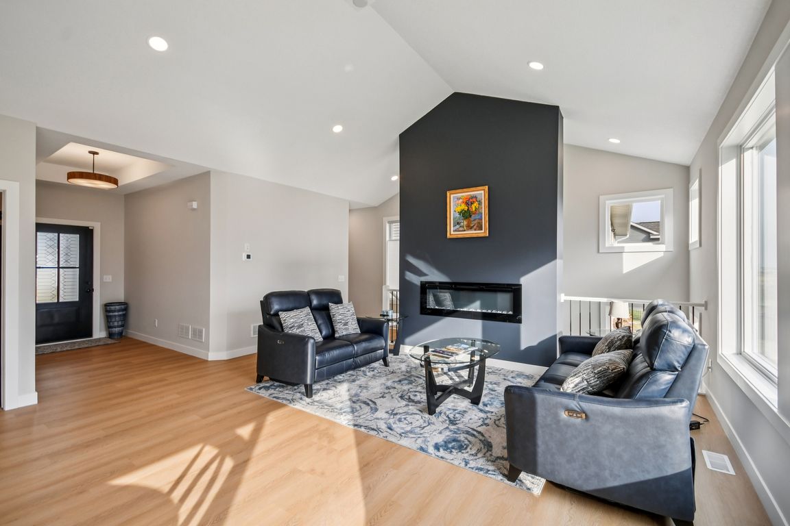 next background image