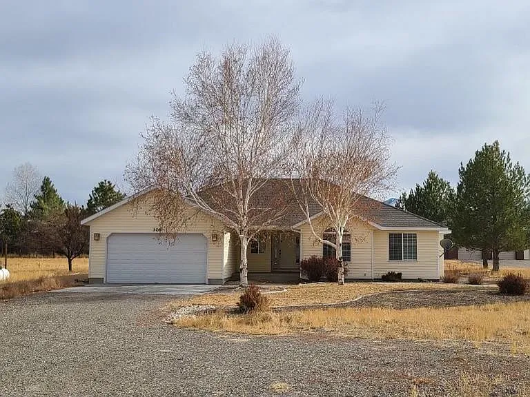 308 Lakeport Dr — Photo 1