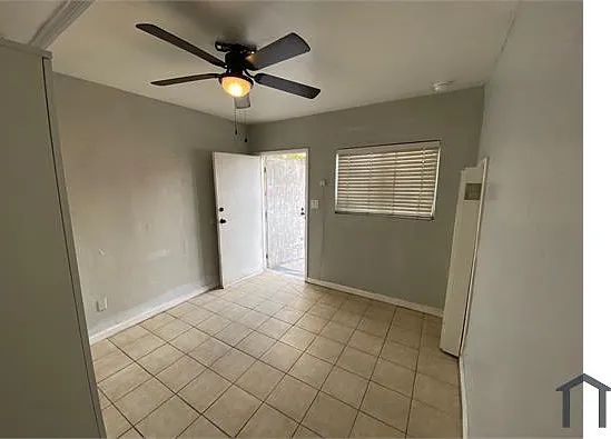 1 bed, 500 sqft, $1,600 — Photo 3