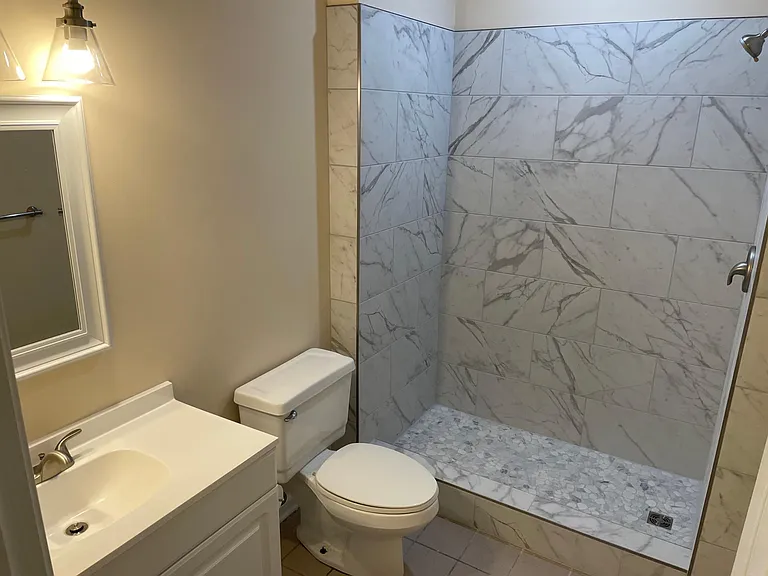 4542 Girvan Dr #B — Photo 13