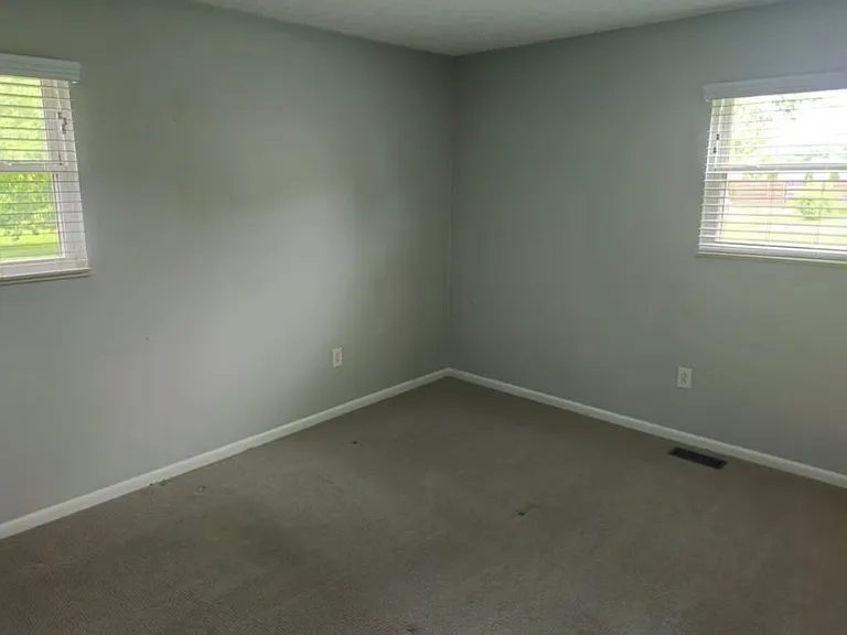 1372 Western Row Rd — Photo 5