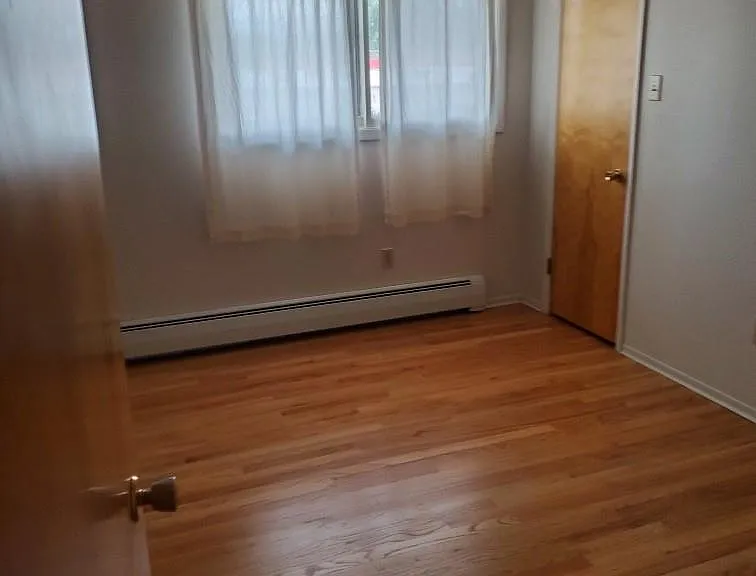 613 Central Ave — Photo 6