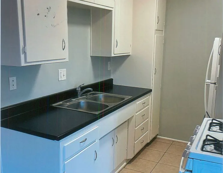 1510 Orizaba Ave — Photo 8
