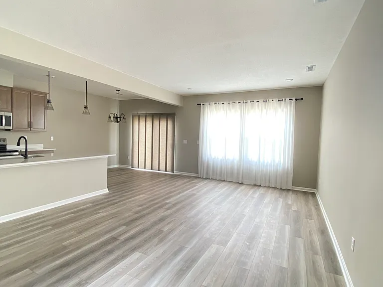 1635 Autumn Spice Pl — Photo 3