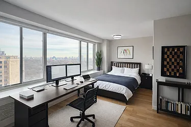 400 Central Park West, #19T