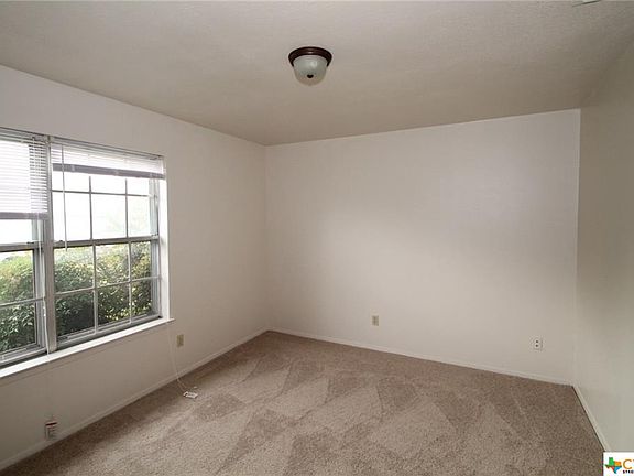 5th image of 1507 Searcy Dr