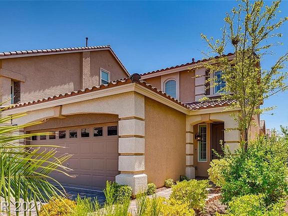 3rd image of 5977 Azzura Palms Ave